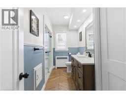 134 QUEENSWAY Drive - 29