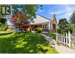 134 QUEENSWAY Drive - 3