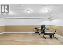 134 QUEENSWAY Drive - 37