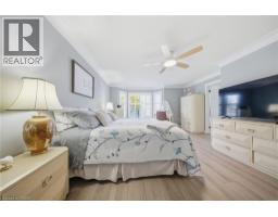 23 EDGEWATER Drive - 12