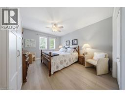 23 EDGEWATER Drive - 17