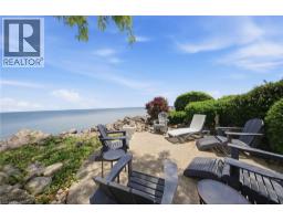 23 EDGEWATER Drive - 24