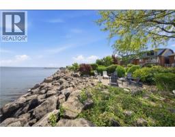 23 EDGEWATER Drive - 25