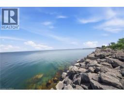 23 EDGEWATER Drive - 26