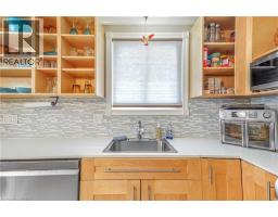 14 THISTLEDOWN Drive - 13
