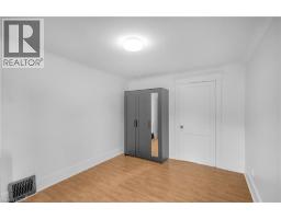 1 ALEXANDER Street - 22