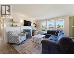 21 MANSFIELD Drive - 5
