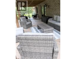 18 MAICH Crescent - 23