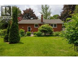 156 MUTUAL Street N - 6