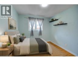 9 WINDING Way - 26