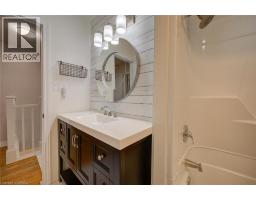 9 WINDING Way - 28