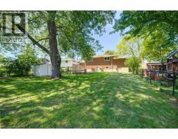 9 WINDING Way - 42