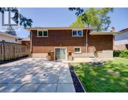 9 WINDING Way - 44