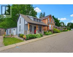 7 LORIMER Street - 2