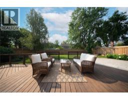 42 MUIRHEAD Crescent - 43