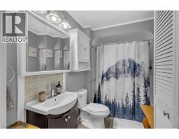 15 SALISBURY Avenue - 21