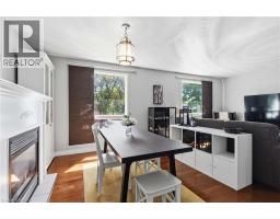 352 BRANTWOOD PARK Road - 11
