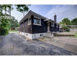 14 CHERRYWOOD Drive - 40