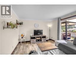 60 BROWN Avenue - 13