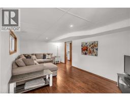 60 BROWN Avenue - 25