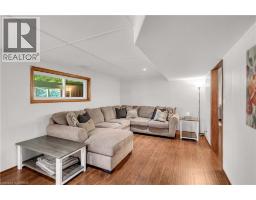 60 BROWN Avenue - 26