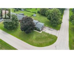 60 BROWN Avenue - 42