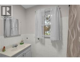 1097 COLBORNE Street W - 19