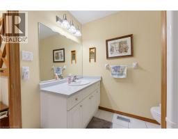 60 WHITLAW Way UnitNo. 10 - 16