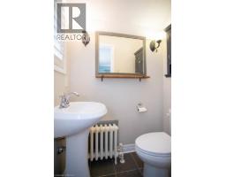 116 DUFFERIN Avenue - 30