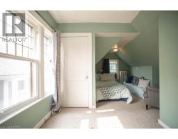 116 DUFFERIN Avenue - 34