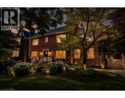 116 DUFFERIN Avenue - 4