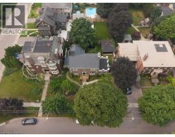 116 DUFFERIN Avenue - 46