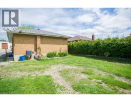 120 HENRY Street - 20