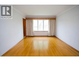 120 HENRY Street - 4