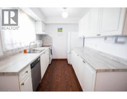 120 HENRY Street - 7