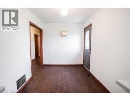 120 HENRY Street - 8