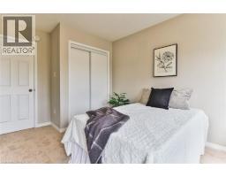 3 DWYER Court - 18