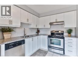 3 DWYER Court - 8