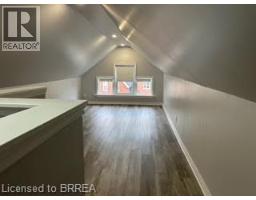 169 DARLING Street - 18