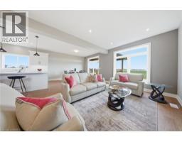 251 LAFAYETTE Street E - 7