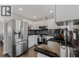 5 RICHTER Street - 10
