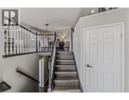 5 RICHTER Street - 3