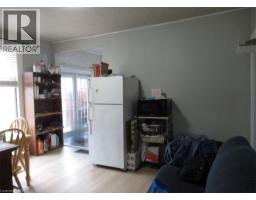 196 WELLINGTON Street - 8