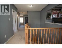 28 BARRETT Avenue - 18