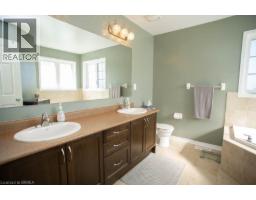 28 BARRETT Avenue - 22