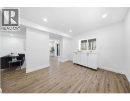23 ABERDEEN Street - 24