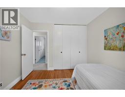 21 BRIER Crescent - 18
