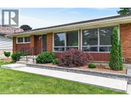 21 BRIER Crescent - 2