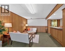 21 BRIER Crescent - 23
