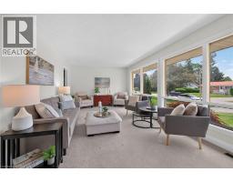 21 BRIER Crescent - 3